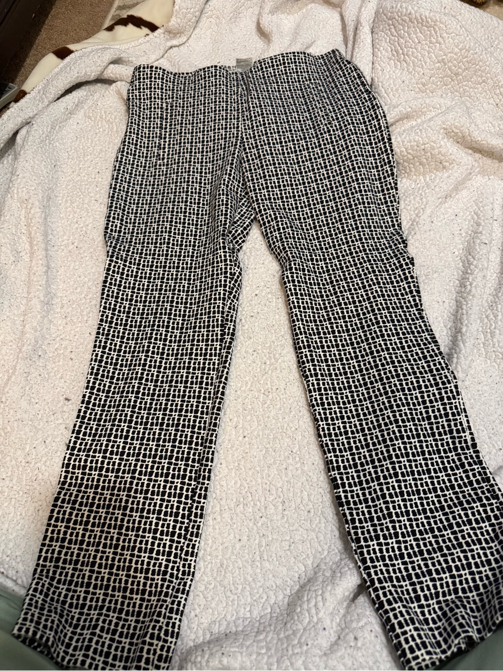 Chicos pull on pants